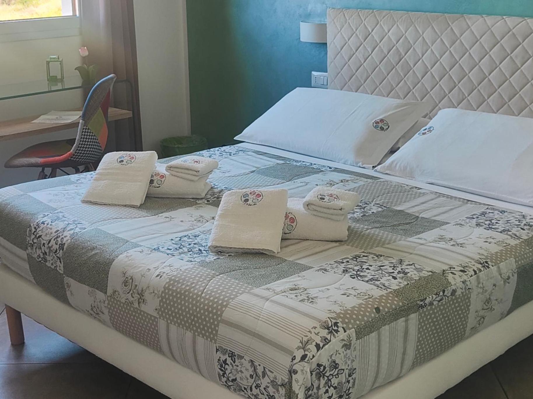 5 Elementi Bed & Breakfast Порто Емпедокле Екстериор снимка